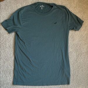 Hollister Men's Teal Short Sleeve Tee